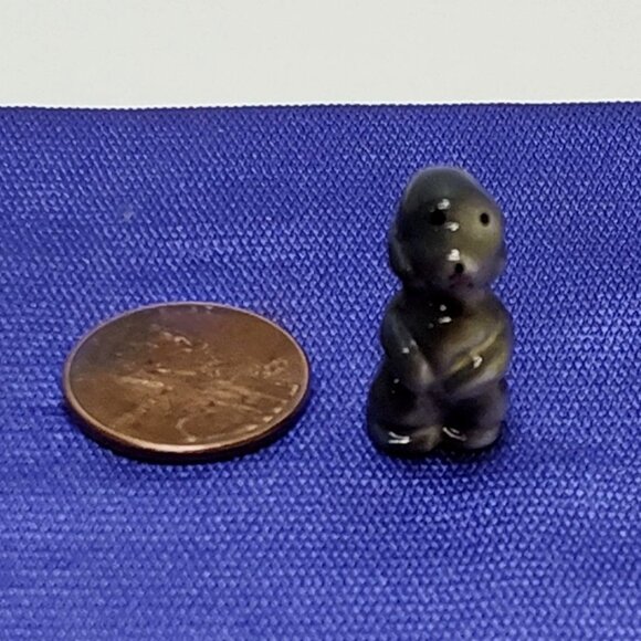 Miniature Porcelain Poodle Dog Micro Figurine 1 Inch Knick Knack Circa 1950s - Picture 6 of 6